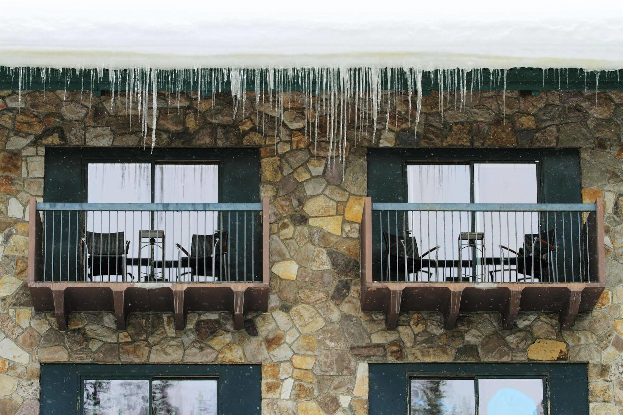 Deer Lodge Lake Louise Dış mekan fotoğraf