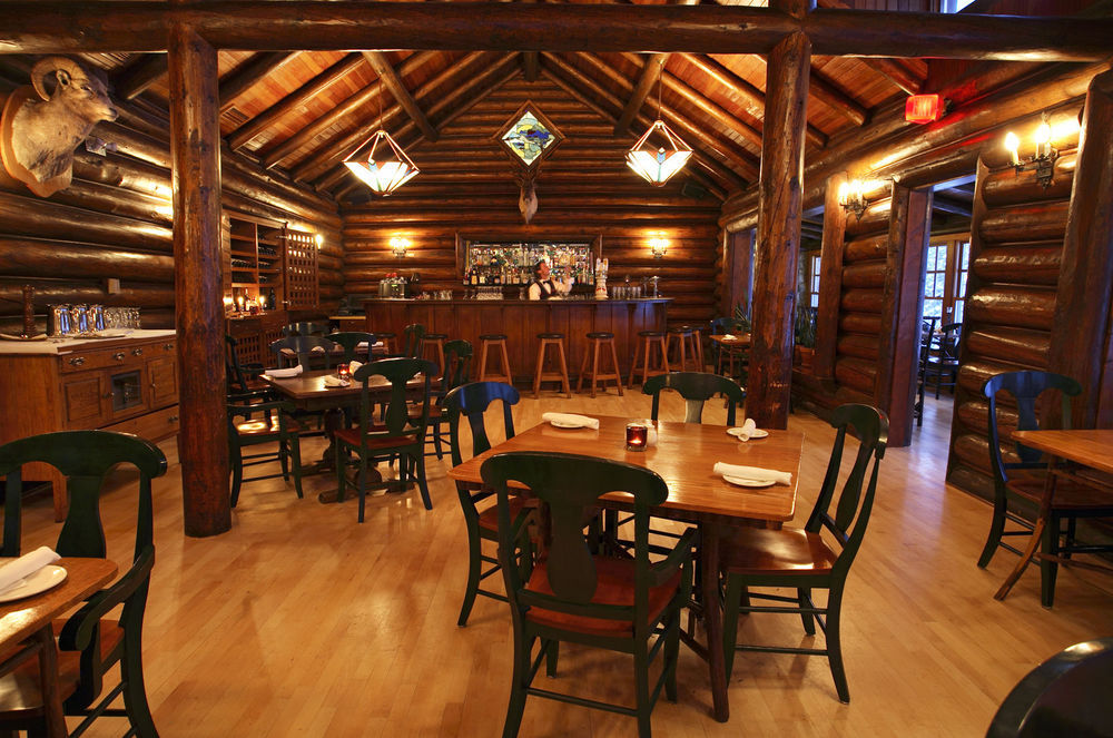 Deer Lodge Lake Louise Restoran fotoğraf